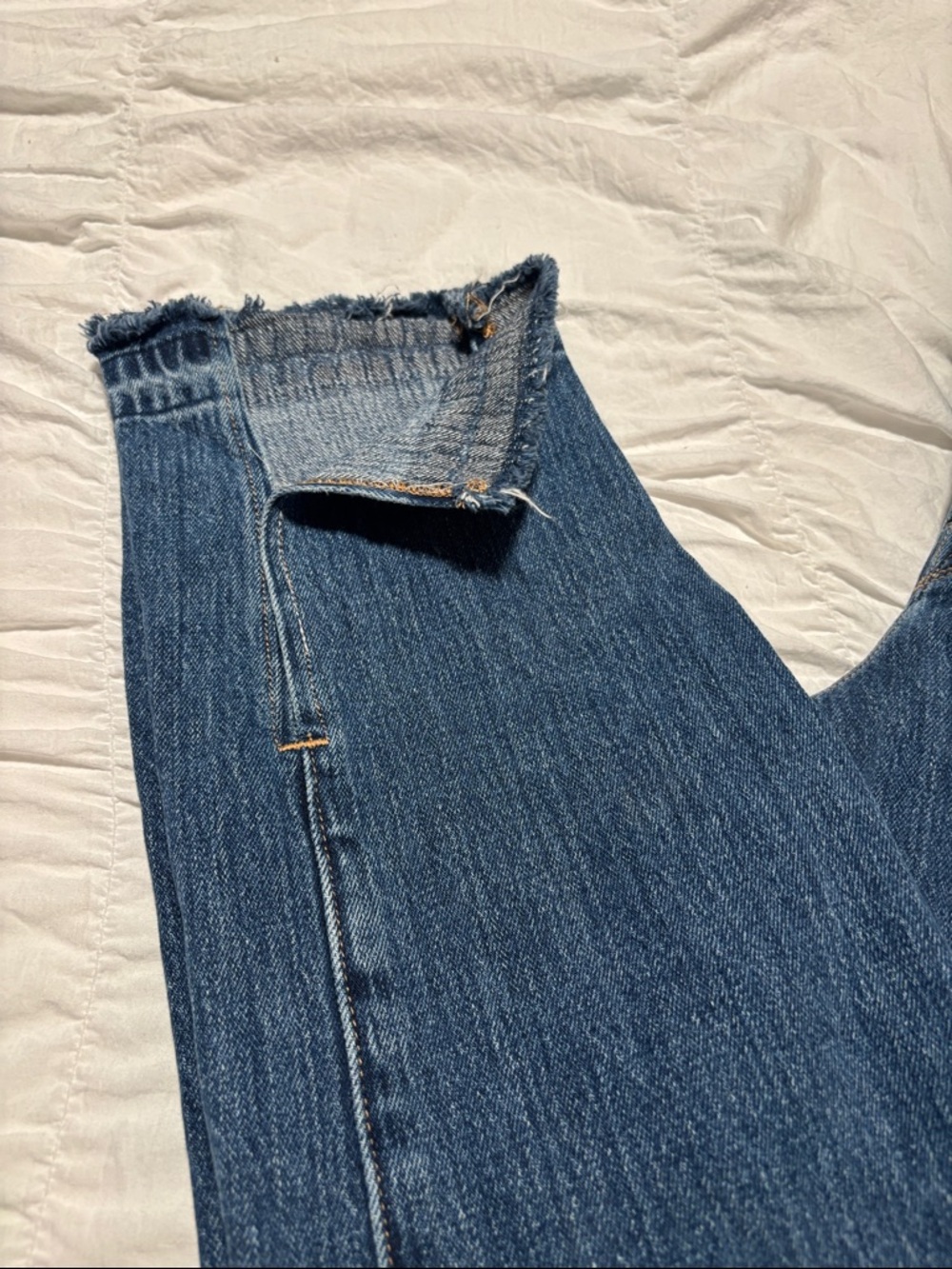 Good American Distressed Dark Blue Boyfriend Jeans - Picture 7 of 9